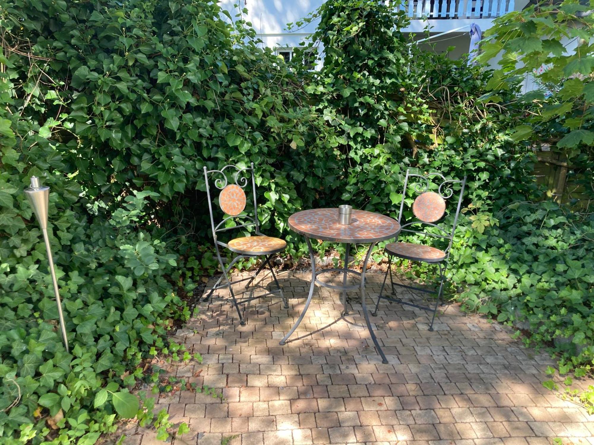 Apartamento Amselweg Am Waldrand Gelegen Netflix Eigener Carport Uvm Taunusstein Exterior foto