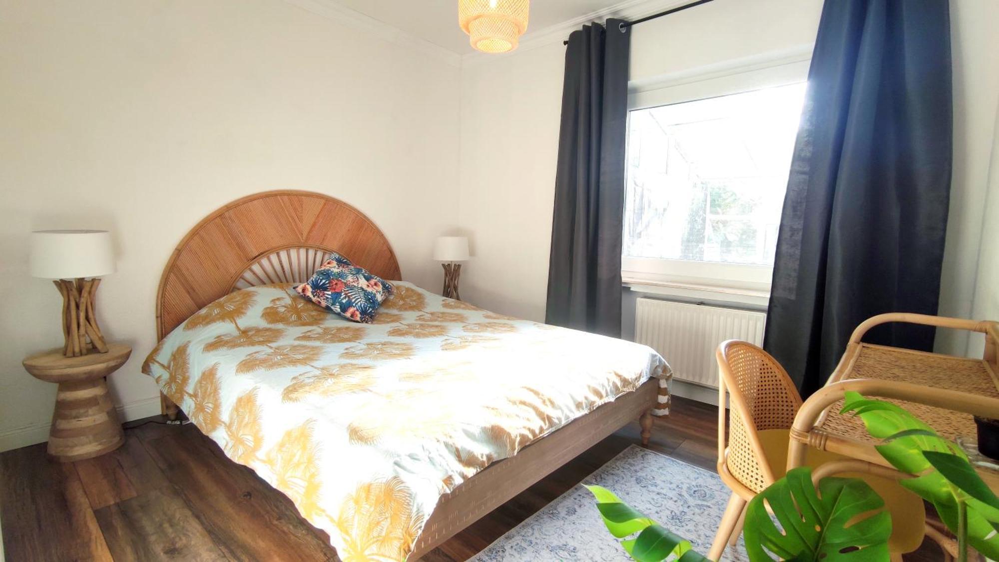 Apartamento Amselweg Am Waldrand Gelegen Netflix Eigener Carport Uvm Taunusstein Exterior foto